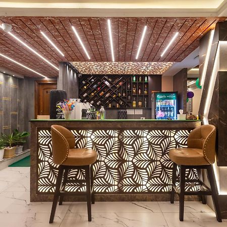 Airport Diana Hotel Κατμαντού Εξωτερικό φωτογραφία