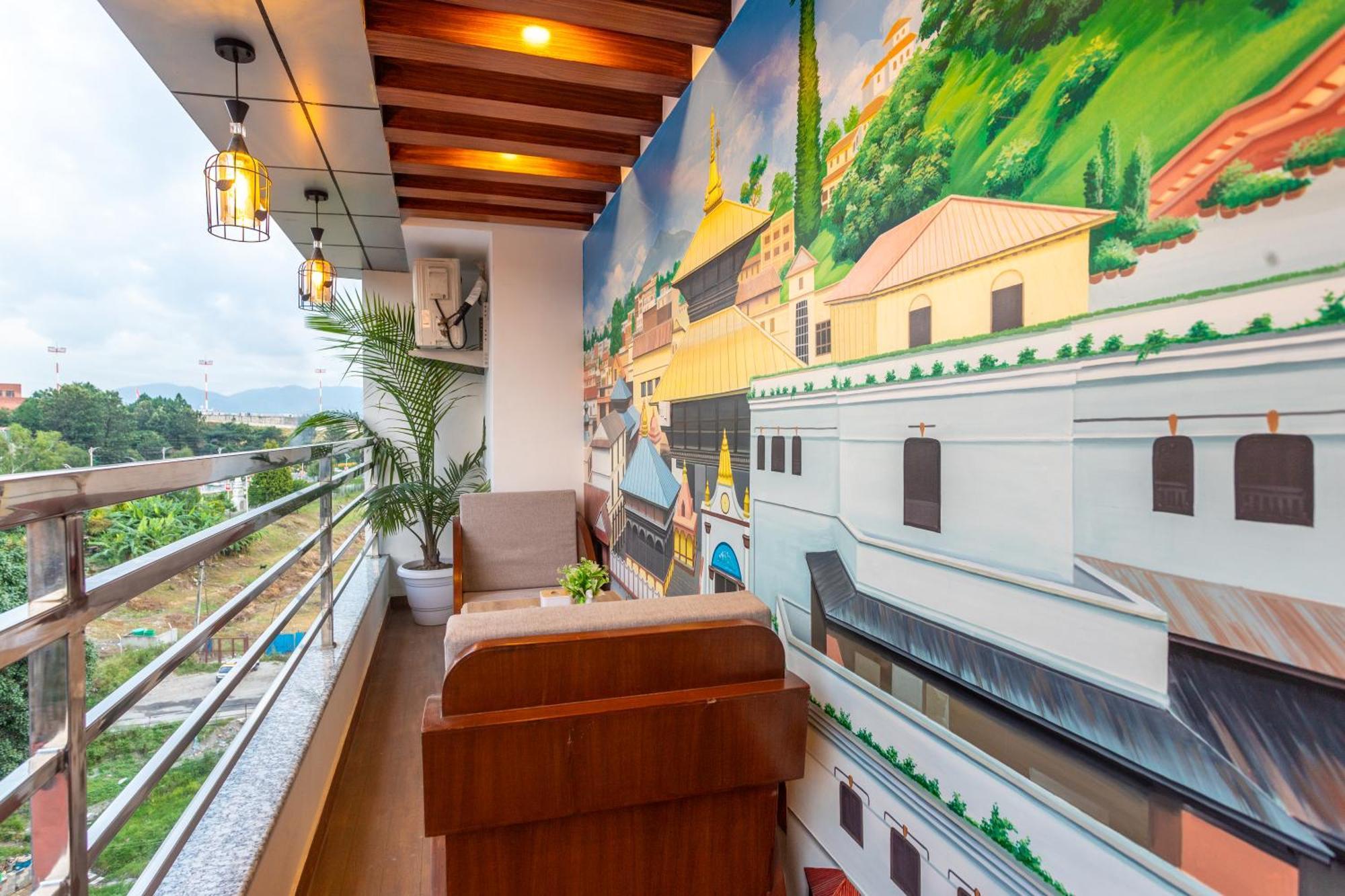 Airport Diana Hotel Κατμαντού Εξωτερικό φωτογραφία