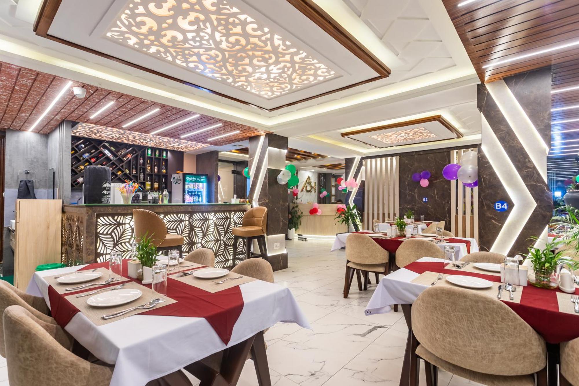 Airport Diana Hotel Κατμαντού Εξωτερικό φωτογραφία